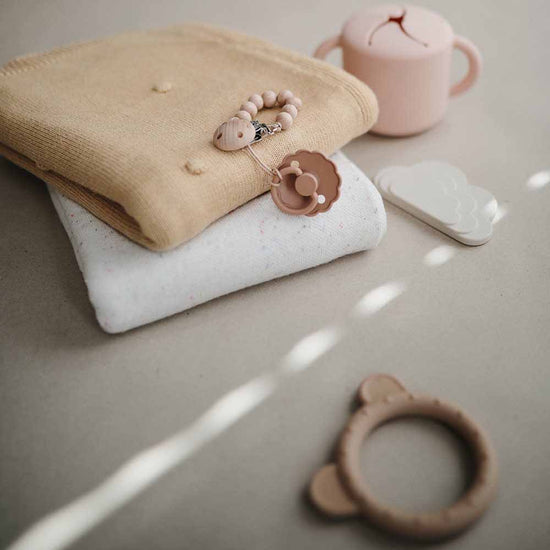 Πλεκτή Βαμβακερή Κουβέρτα Textured Dots Blush - Mushie